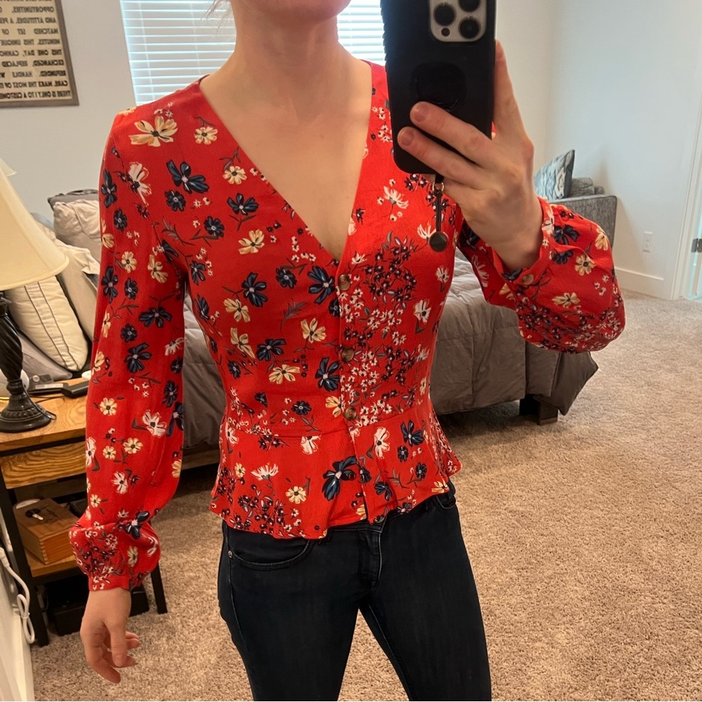 Pretty floral blouse